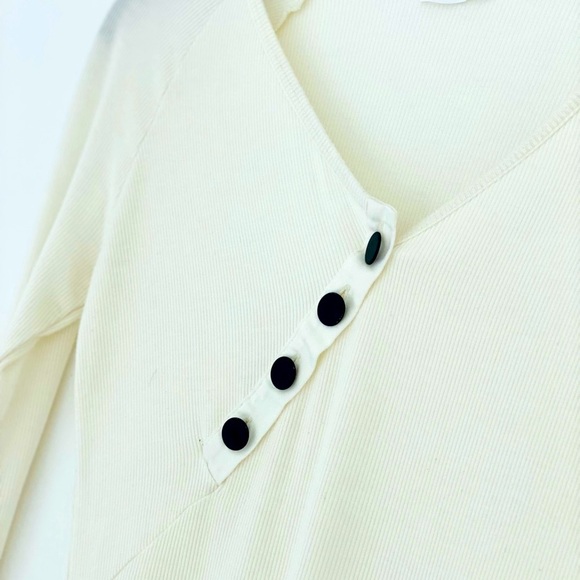 ALIX NYC creamy white button bodysuit S - Picture 2 of 3